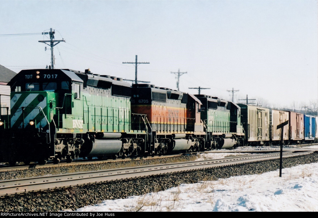 BNSF 7017 West